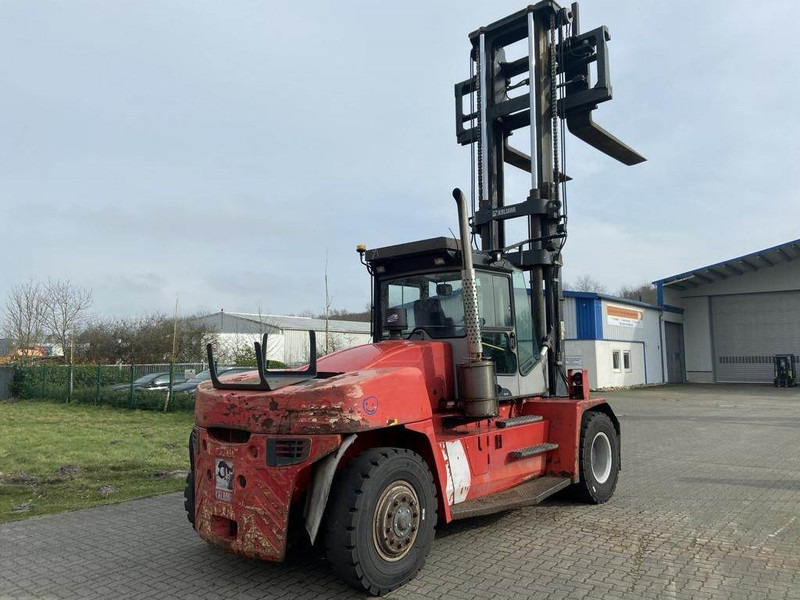 Kalmar DCE150-12 - Diesel forklift: picture 4 Kalmar DCE150-12 - Diesel forklift: picture 4