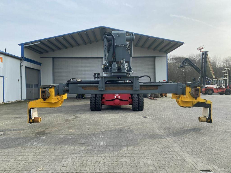 Seith Pipehandling Reachstacker 15036 - Reach stacker: picture 1 Seith Pipehandling Reachstacker 15036 - Reach stacker: picture 1