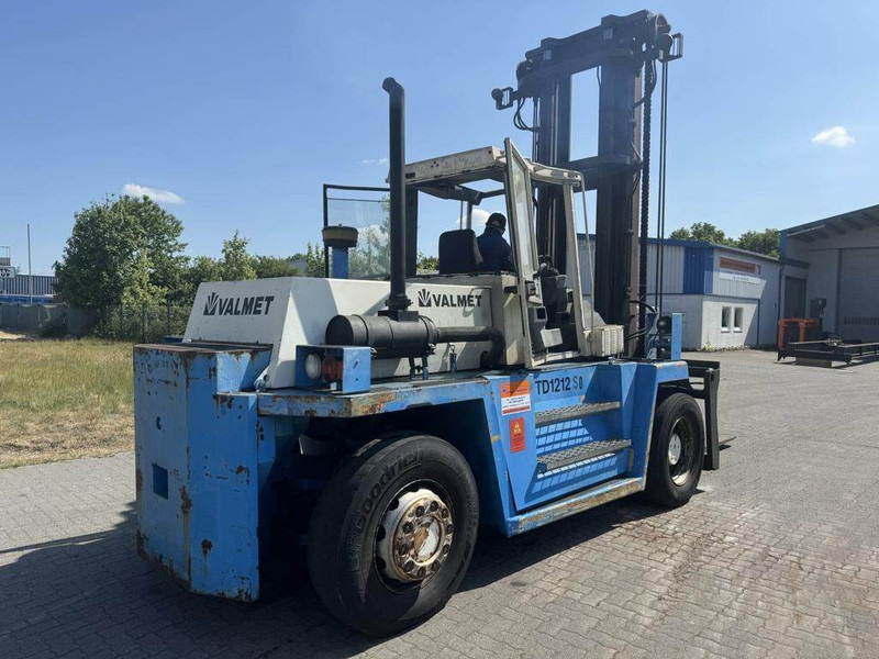 Valmet TD1212S - Diesel forklift: picture 4 Valmet TD1212S - Diesel forklift: picture 4