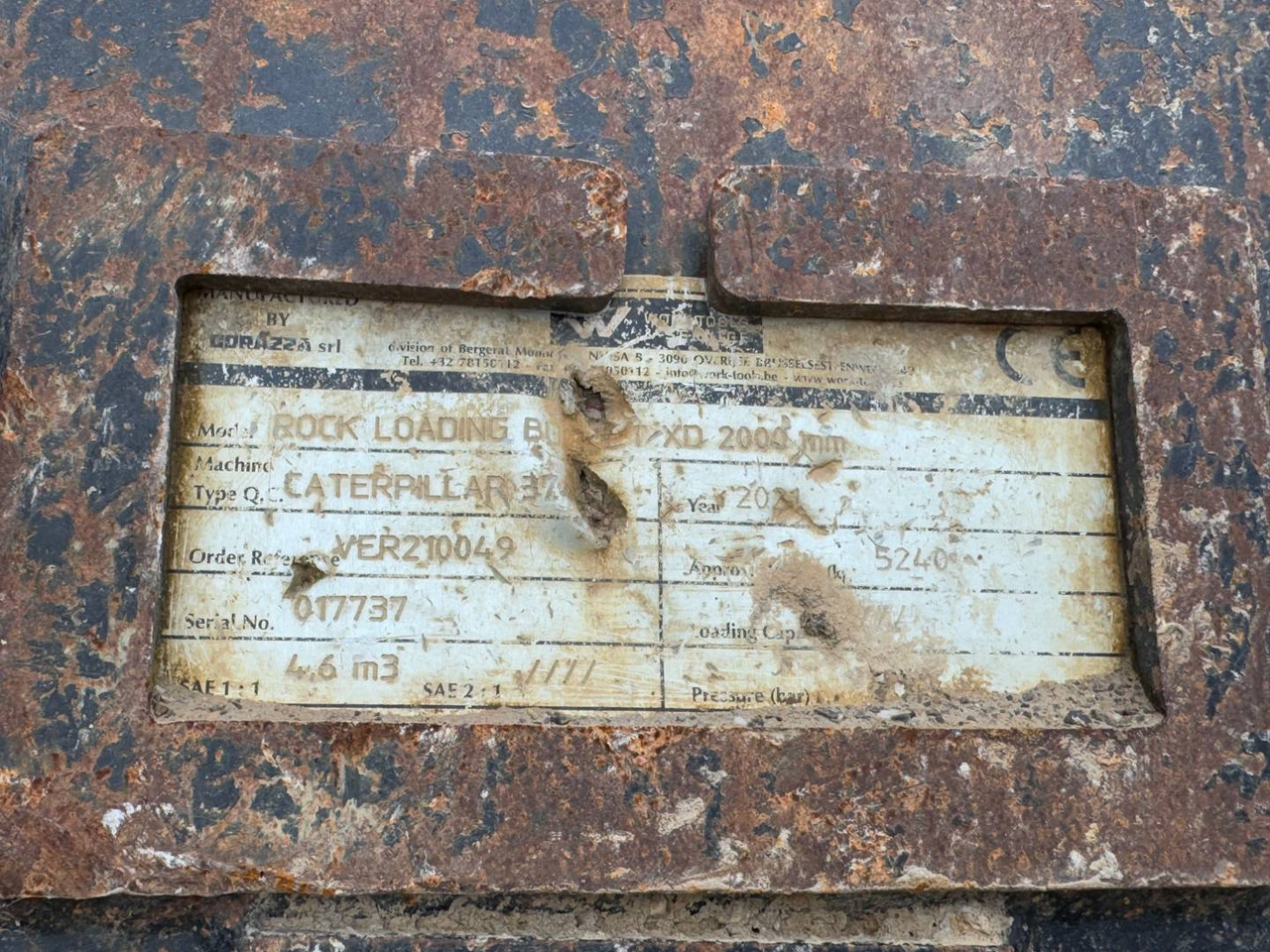 Crawler excavator CAT 374-07: picture 13