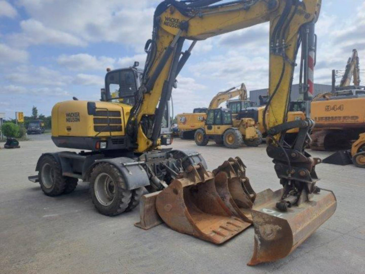NEUSON EW100 - Wheel excavator: picture 2 NEUSON EW100 - Wheel excavator: picture 2