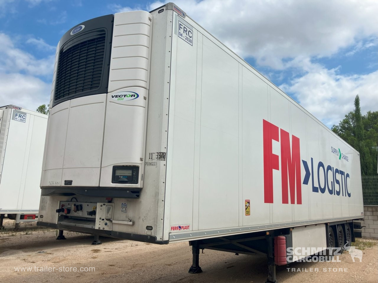 SCHMITZ Semiremolque Frigo Standard Double deck - Isothermal semi-trailer: picture 1 SCHMITZ Semiremolque Frigo Standard Double deck - Isothermal semi-trailer: picture 1