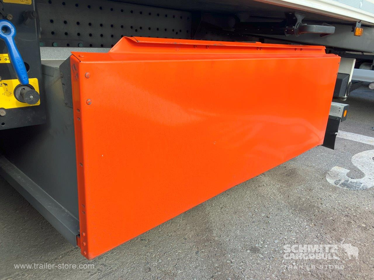 SCHMITZ Semiremolque Frigo Standard - Isothermal semi-trailer: picture 4 SCHMITZ Semiremolque Frigo Standard - Isothermal semi-trailer: picture 4