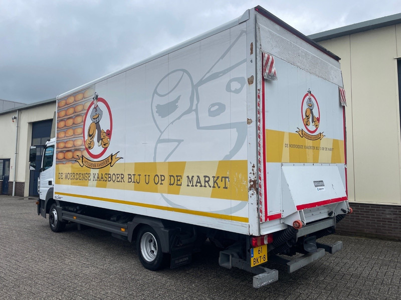 Mercedes-Benz Atego 818 Mercedes Benz Atego 818 4x2 Euro 6 - Bakwagen met geisoleerde laadbak - Laadklep 2000 kg - Bouwjaar 2014 - Box truck: picture 3 Mercedes-Benz Atego 818 Mercedes Benz Atego 818 4x2 Euro 6 - Bakwagen met geisoleerde laadbak - Laadklep 2000 kg - Bouwjaar 2014 - Box truck: picture 3