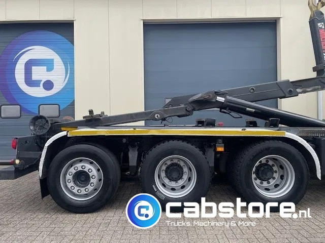 Crane truck Scania P380 LB 8x4*4 HNA Euro 5 - HIAB 211 E-3 Hipro Crane with remote control + Multilift  XR26S61 Hooklift - Year 2009 - Km 336.501 !! - Good condition: picture 11