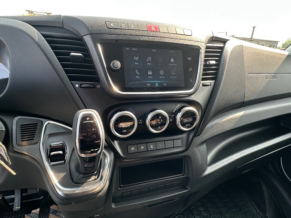 New Panel van Iveco Daily 35S16A8 12m3: picture 11