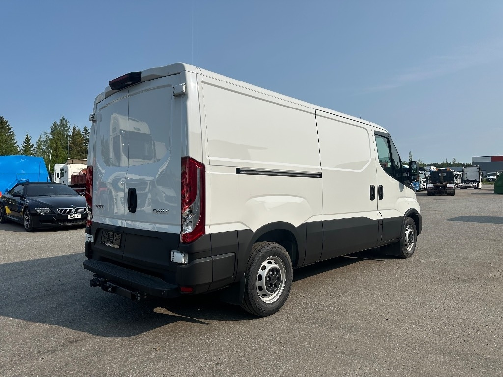 Iveco Daily 35S16A8 9m3 - Panel van: picture 3 Iveco Daily 35S16A8 9m3 - Panel van: picture 3
