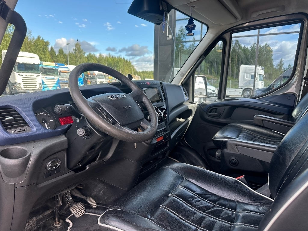 Panel van Iveco Daily 35S18A8 1+5 hlö retkeilyauto: picture 11