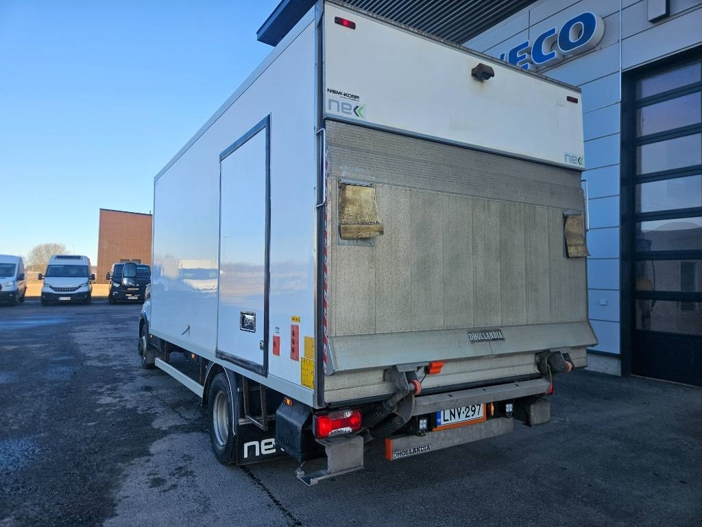 Iveco Daily 70C18 - Box van: picture 4 Iveco Daily 70C18 - Box van: picture 4