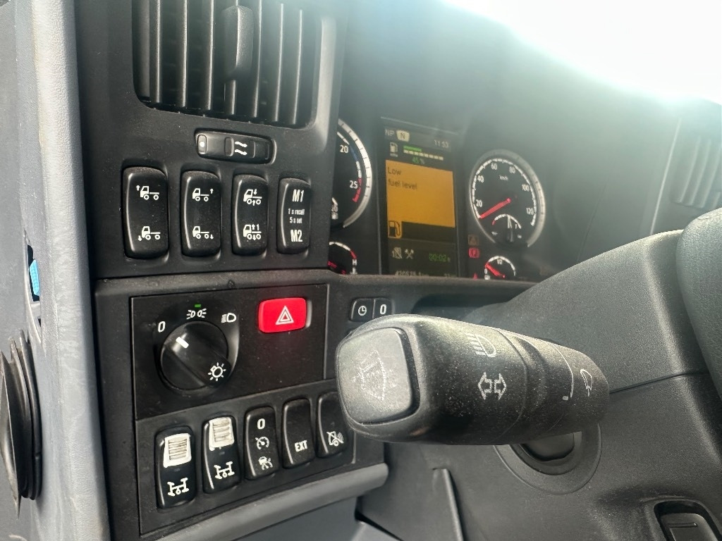 Hook lift truck Scania R580 6x2*4: picture 18