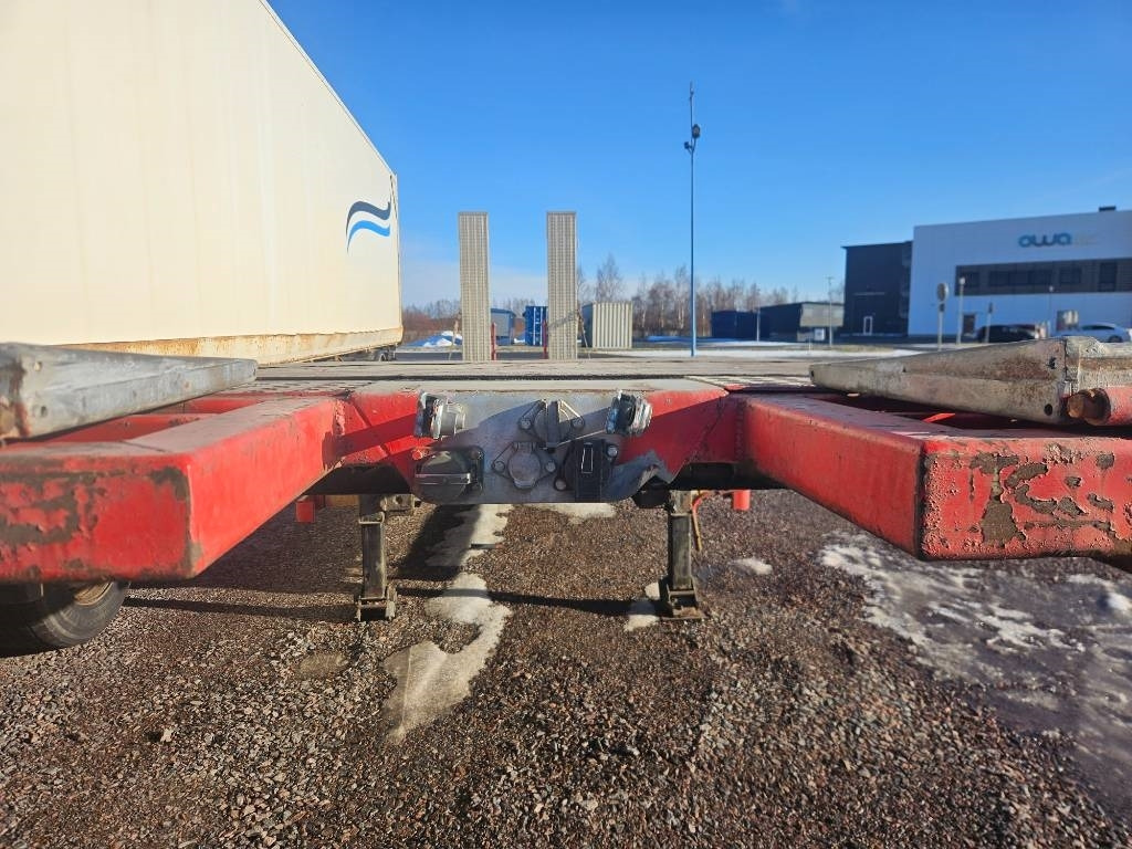 Schmidt 2 aks Pokkalavetti - Low loader semi-trailer: picture 2 Schmidt 2 aks Pokkalavetti - Low loader semi-trailer: picture 2