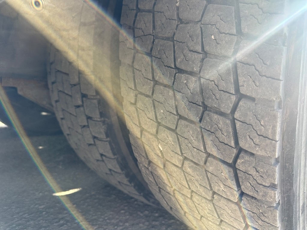 Volvo FM 420 8x2/4  on lease Volvo FM 420 8x2/4: picture 6