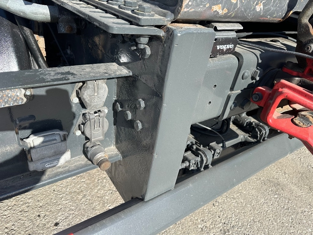 Volvo FM 420 8x2/4  on lease Volvo FM 420 8x2/4: picture 13