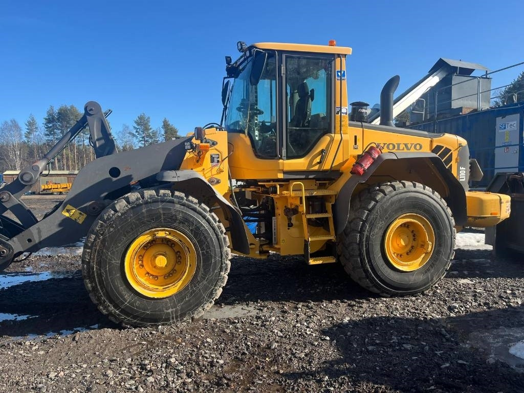 Wheel loader Volvo L 110 F: picture 1