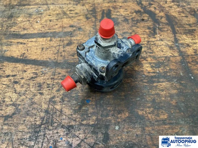 Scania Quick exhaust valve – Scania 2255345 - Brake parts for Truck: picture 2 Scania Quick exhaust valve – Scania 2255345 - Brake parts for Truck: picture 2