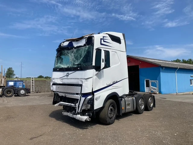 Volvo FH460 6X2 - Tractor unit: picture 1 Volvo FH460 6X2 - Tractor unit: picture 1