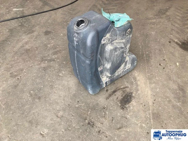 Volvo adblue tank – Volvo 23225656 - AdBlue tank for Truck: picture 1 Volvo adblue tank – Volvo 23225656 - AdBlue tank for Truck: picture 1