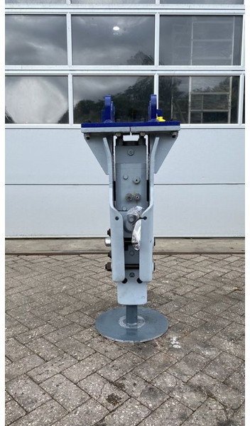 FRD HD5G - Hydraulic hammer for Construction machinery: picture 4 FRD HD5G - Hydraulic hammer for Construction machinery: picture 4