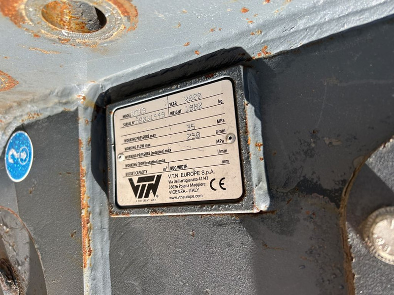VTN VF19 - Demolition shears for Construction machinery: picture 5 VTN VF19 - Demolition shears for Construction machinery: picture 5