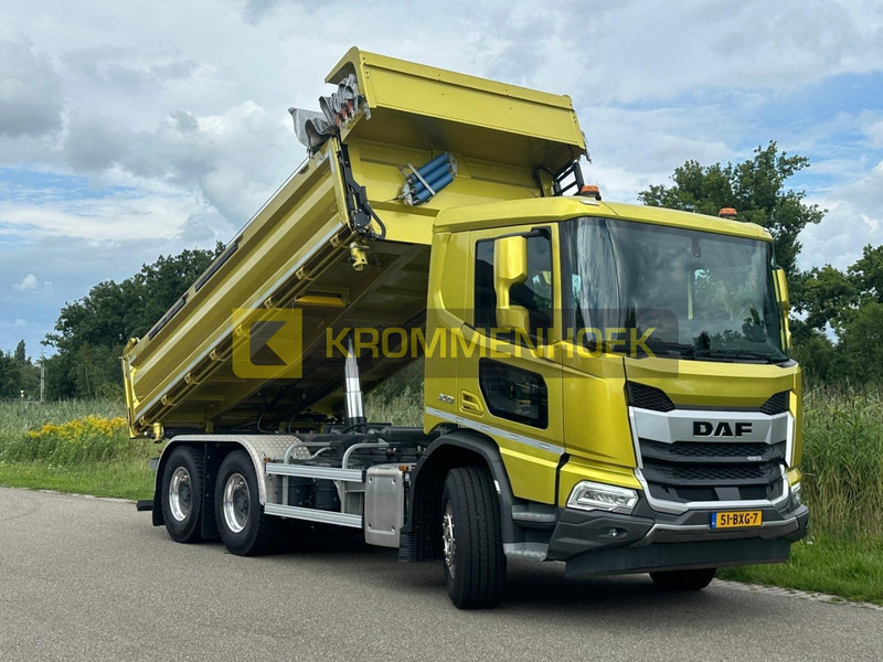 DAF XD 450 FAT Demo | 6x4 | 3 zijdige Kipper - Tipper: picture 1 DAF XD 450 FAT Demo | 6x4 | 3 zijdige Kipper - Tipper: picture 1