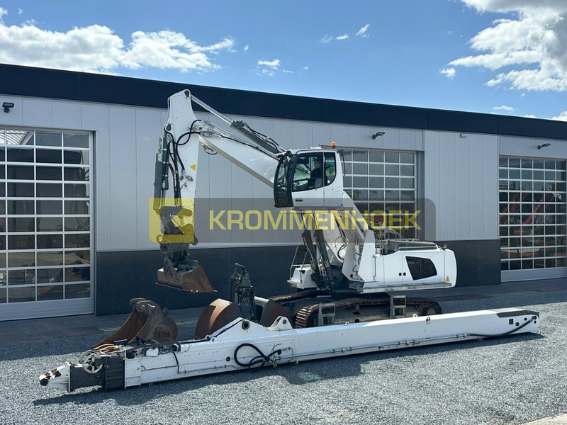 Liebherr R 946 LC Cosben 27 Meter Telescooparm - Excavator: picture 3 Liebherr R 946 LC Cosben 27 Meter Telescooparm - Excavator: picture 3