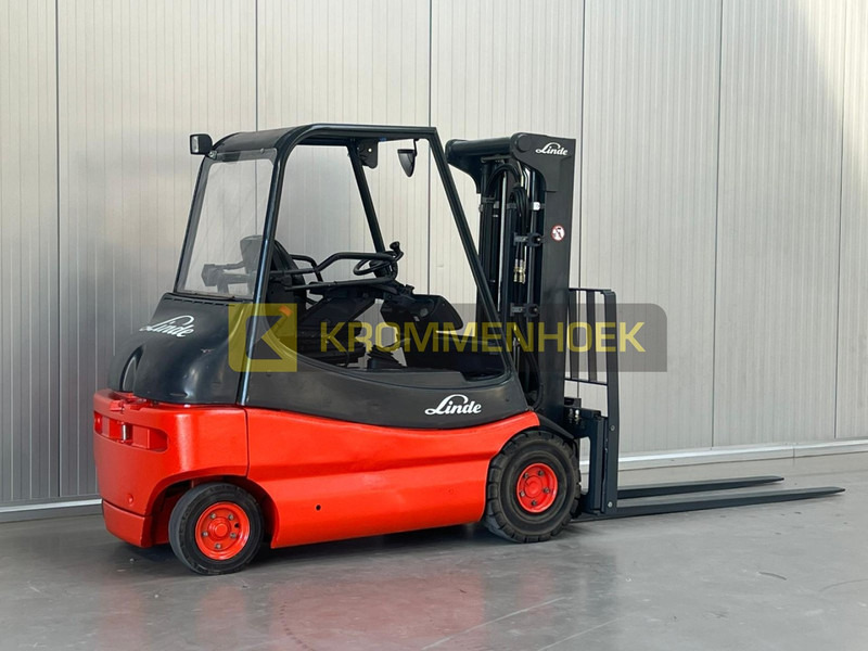 Linde E 30 - Electric forklift: picture 4 Linde E 30 - Electric forklift: picture 4