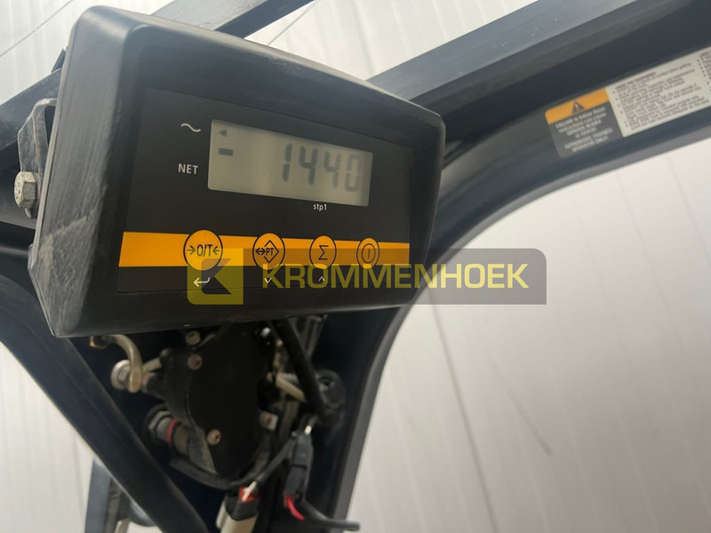 Diesel forklift Yale GDP 35 VX: picture 10