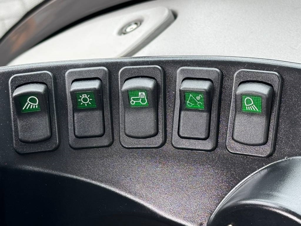 Backhoe loader Case 695SV, Tier 3, 645 hours!: picture 29