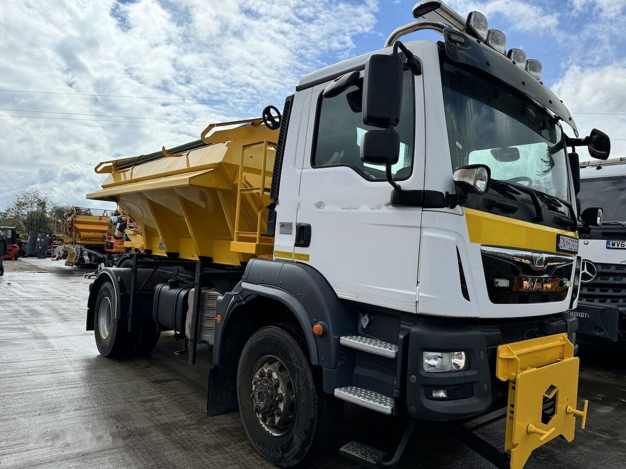 MAN 18.290 - Snow removal vehicle: picture 2 MAN 18.290 - Snow removal vehicle: picture 2