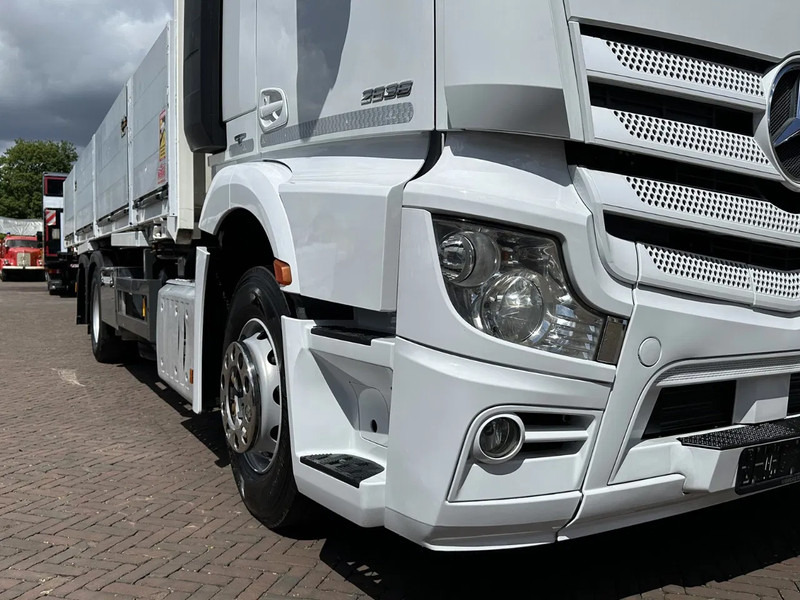 Mercedes-Benz Actros 2636 BDF OPEN LAADBAK CAMERA 380DKM - Dropside/ Flatbed truck: picture 5 Mercedes-Benz Actros 2636 BDF OPEN LAADBAK CAMERA 380DKM - Dropside/ Flatbed truck: picture 5