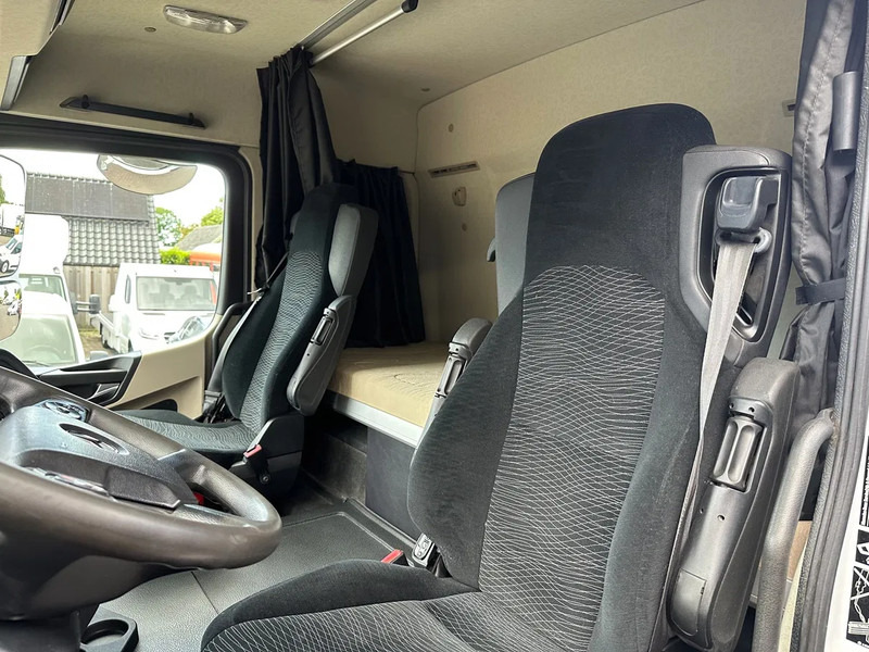 Dropside/ Flatbed truck Mercedes-Benz Actros 2636 BDF OPEN LAADBAK CAMERA 380DKM: picture 12 Dropside/ Flatbed truck Mercedes-Benz Actros 2636 BDF OPEN LAADBAK CAMERA 380DKM: picture 12