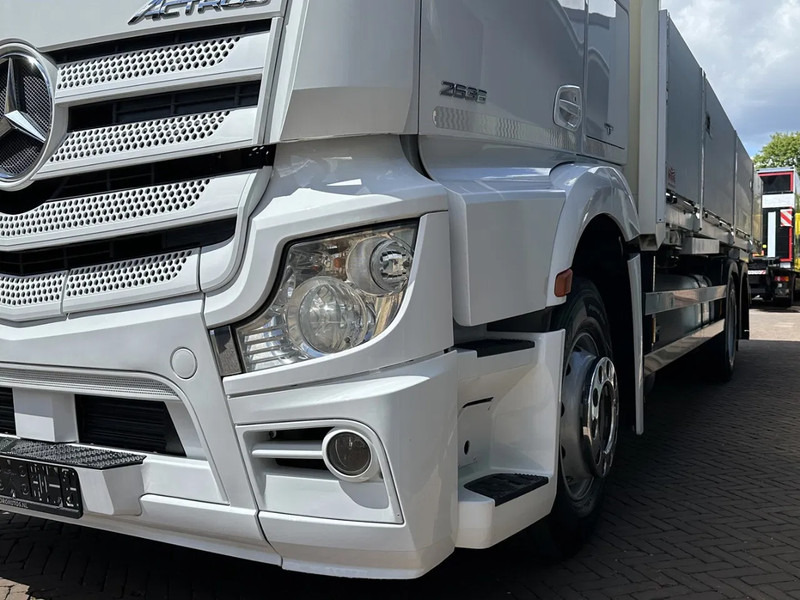 Dropside/ Flatbed truck Mercedes-Benz Actros 2636 BDF OPEN LAADBAK CAMERA 380DKM: picture 6 Dropside/ Flatbed truck Mercedes-Benz Actros 2636 BDF OPEN LAADBAK CAMERA 380DKM: picture 6