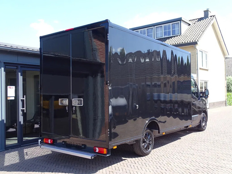 Renault Master 2.3 160PK LOWLINER LMV Veel opties 5887KM! - Box van: picture 2 Renault Master 2.3 160PK LOWLINER LMV Veel opties 5887KM! - Box van: picture 2