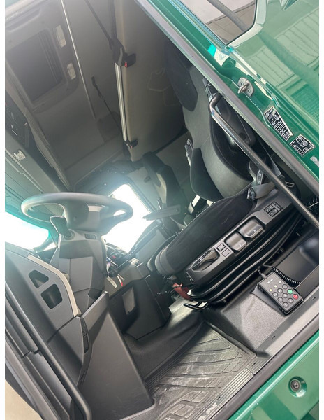 MAN TGX 18.470 - Tractor unit: picture 5 MAN TGX 18.470 - Tractor unit: picture 5