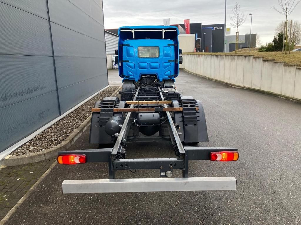 Cab chassis truck DAF LF 210 FA Standheizung / 5.00m Rd / 7.490kg DAF LF 210 FA Standheizung / 5.00m Rd / 7.490kg: picture 7