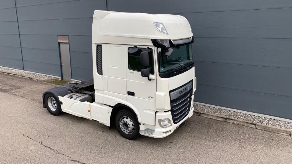 DAF XF 530 FT AUT LED LM SpurH SpurW - Tractor unit: picture 1 DAF XF 530 FT AUT LED LM SpurH SpurW - Tractor unit: picture 1