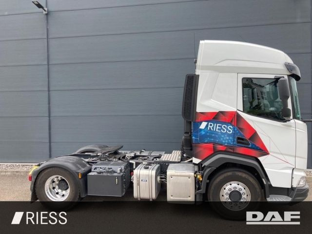 DAF XF 530 FT PXP Alcoa LED Intarder Hydraulik 4x4 DAF XF 530 FT PXP Hydraulik Alcoa LED Intarder 4x4 - Tractor unit: picture 5 DAF XF 530 FT PXP Alcoa LED Intarder Hydraulik 4x4 DAF XF 530 FT PXP Hydraulik Alcoa LED Intarder 4x4 - Tractor unit: picture 5