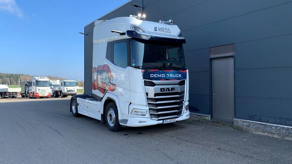 DAF XG+ 530 FT Alcoa Leder Intarder Standklima Hydra DAF XG+ 530 FT Alcoa Leder Intarder Standklima Hydra - Tractor unit: picture 1 DAF XG+ 530 FT Alcoa Leder Intarder Standklima Hydra DAF XG+ 530 FT Alcoa Leder Intarder Standklima Hydra - Tractor unit: picture 1