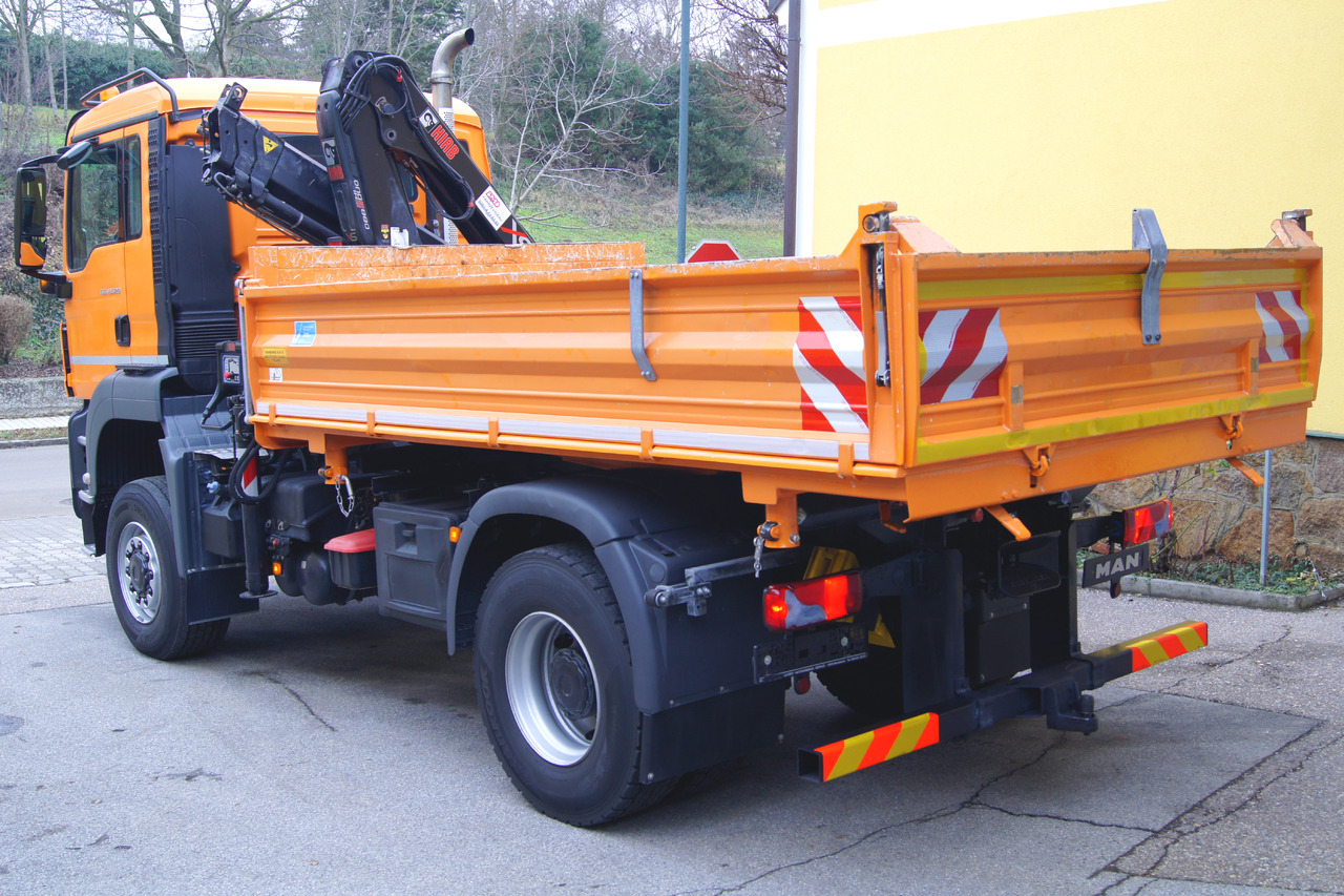 MAN TGS 18.320 BL 4x4 / HIAB 088 B-2 / Winterdienst - Tipper, Crane truck: picture 3 MAN TGS 18.320 BL 4x4 / HIAB 088 B-2 / Winterdienst - Tipper, Crane truck: picture 3