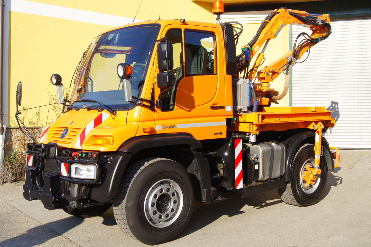 Unimog Unimog U 400/Hydrostat/Mähtür +MULAG MHU 800 - Municipal/ Special vehicle: picture 2 Unimog Unimog U 400/Hydrostat/Mähtür +MULAG MHU 800 - Municipal/ Special vehicle: picture 2