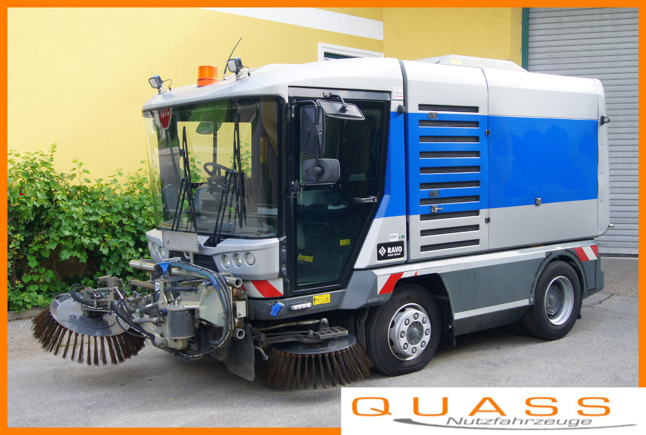 RAVO 560 /EURO 6/TÜV/3.Kehrbesen/Recyclingsystem - Road sweeper: picture 1 RAVO 560 /EURO 6/TÜV/3.Kehrbesen/Recyclingsystem - Road sweeper: picture 1