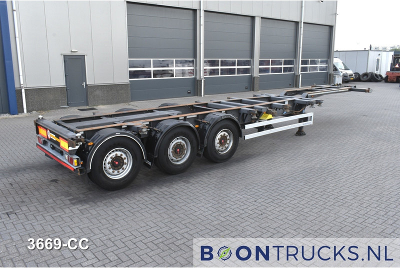 Kögel PORT 40 SIMPLEX 20 2x20-30-40ft HC * LIFT AXLE * SAF / DISC * EXTENDABLE REAR - Container transporter/ Swap body semi-trailer: picture 1 Kögel PORT 40 SIMPLEX 20 2x20-30-40ft HC * LIFT AXLE * SAF / DISC * EXTENDABLE REAR - Container transporter/ Swap body semi-trailer: picture 1