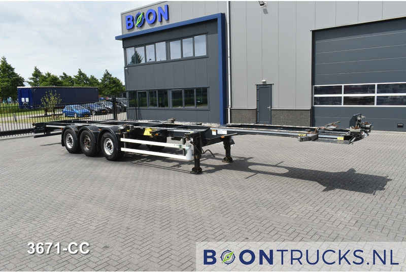 Renders EURO 925 | 2x20-30-40-45ft HC * LIFT AXLE * DISC BRAKES * EXTENDABLE REAR * MOT 12-2025 - Container transporter/ Swap body semi-trailer: picture 4 Renders EURO 925 | 2x20-30-40-45ft HC * LIFT AXLE * DISC BRAKES * EXTENDABLE REAR * MOT 12-2025 - Container transporter/ Swap body semi-trailer: picture 4