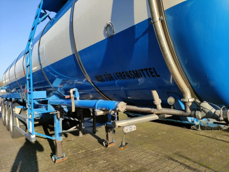 LAG 32000 liter tankoplegger met pomp ADR/VLG - Tank semi-trailer: picture 5 LAG 32000 liter tankoplegger met pomp ADR/VLG - Tank semi-trailer: picture 5
