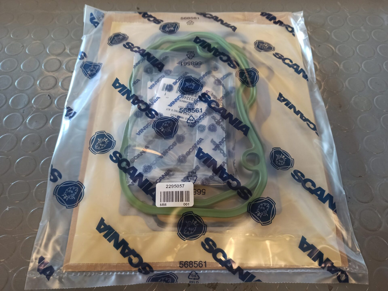 SCANIA GASKET KIT - 2295057 - Engine gasket for Truck: picture 1 SCANIA GASKET KIT - 2295057 - Engine gasket for Truck: picture 1