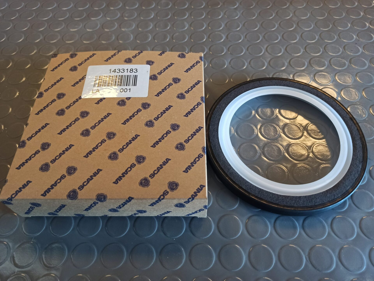 SCANIA SEAL - 1433183 - Engine and parts for Truck: picture 1 SCANIA SEAL - 1433183 - Engine and parts for Truck: picture 1
