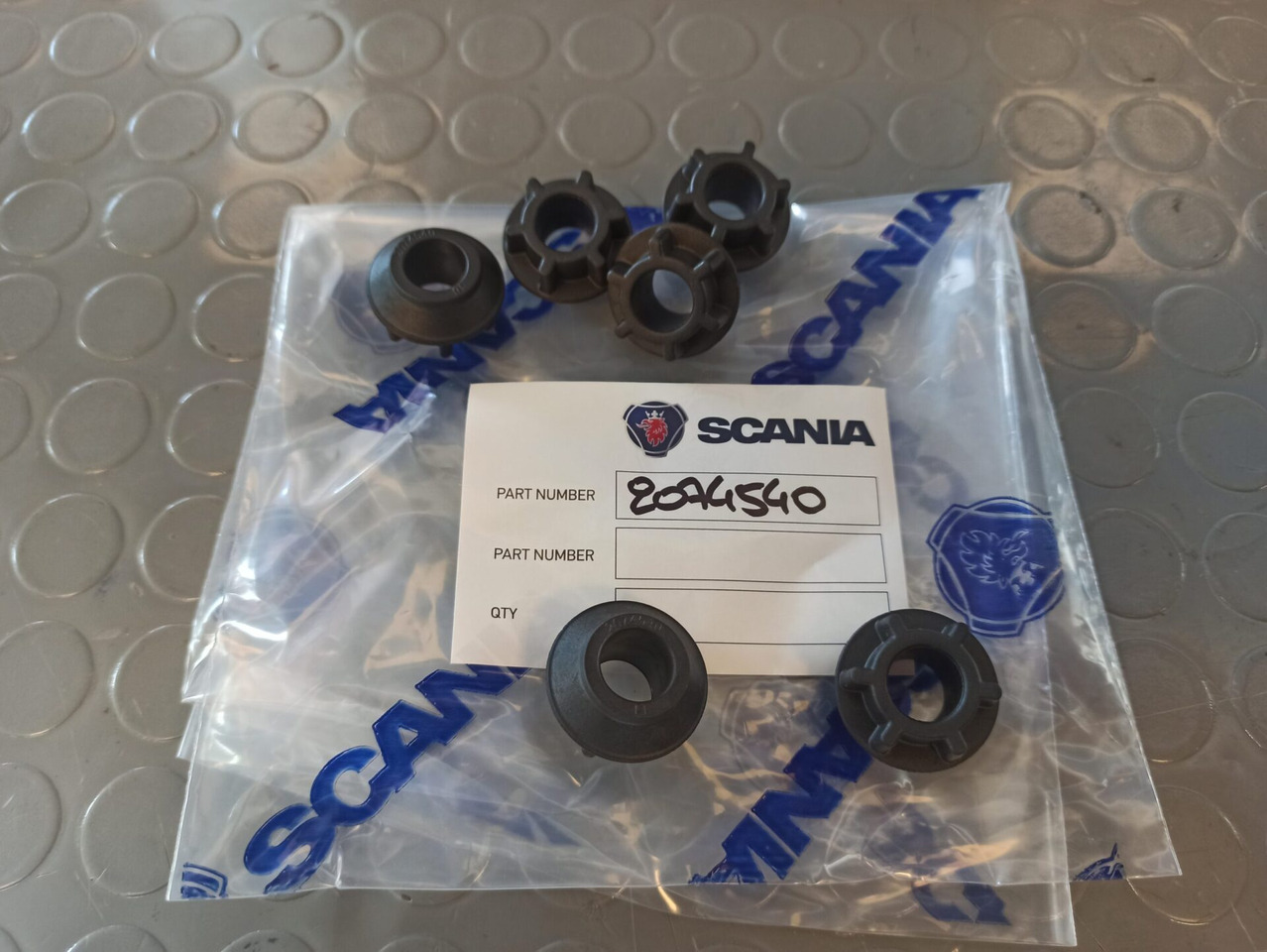 SCANIA SEAL 2074540 - Engine gasket for Truck: picture 1 SCANIA SEAL 2074540 - Engine gasket for Truck: picture 1