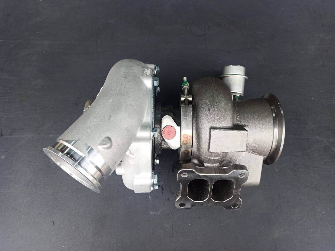 SCANIA TURBOCHARGER GTC4594 - 852915-5007S - Turbo for Truck: picture 1 SCANIA TURBOCHARGER GTC4594 - 852915-5007S - Turbo for Truck: picture 1