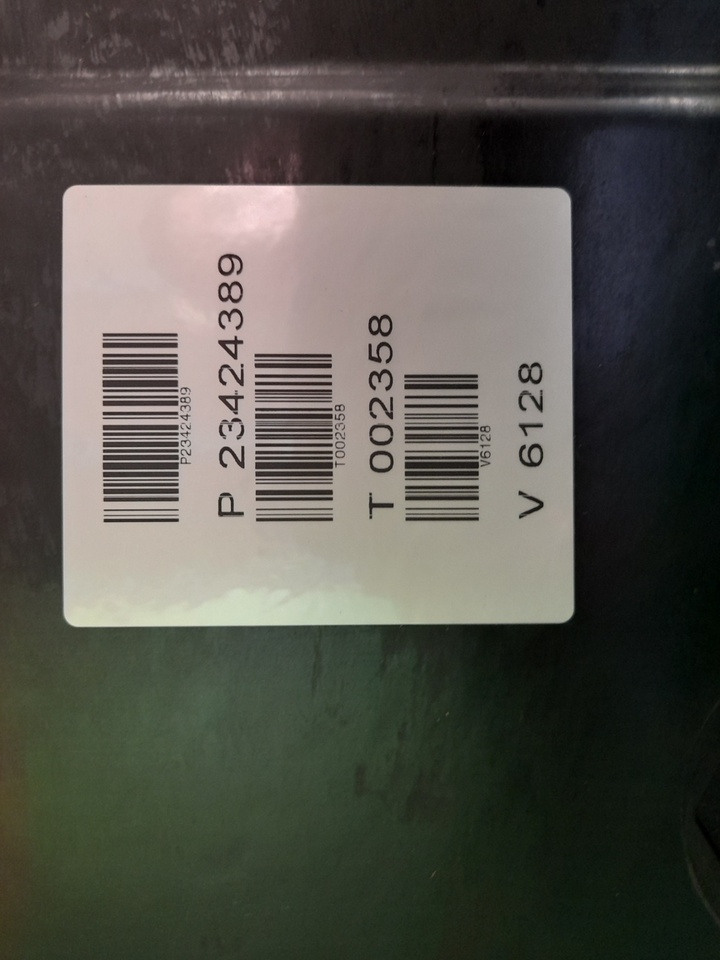 VOLVO OIL PAN 23424389 - Oil pan for Truck: picture 3 VOLVO OIL PAN 23424389 - Oil pan for Truck: picture 3