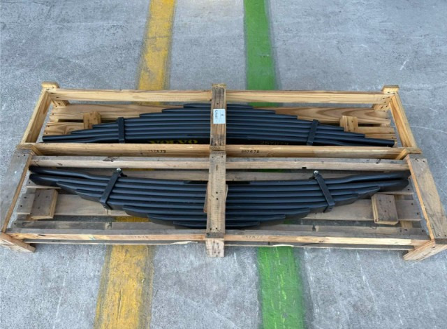 VOLVO REAR SPRING 257672 - Suspension for Truck: picture 1 VOLVO REAR SPRING 257672 - Suspension for Truck: picture 1